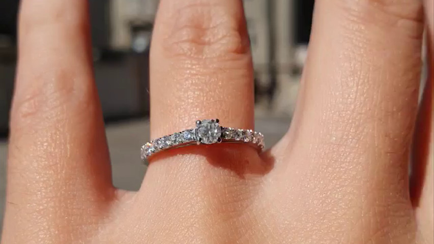 Anillo de compromiso