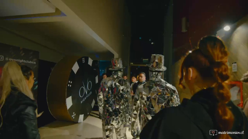 MirrorMan anfitriones 