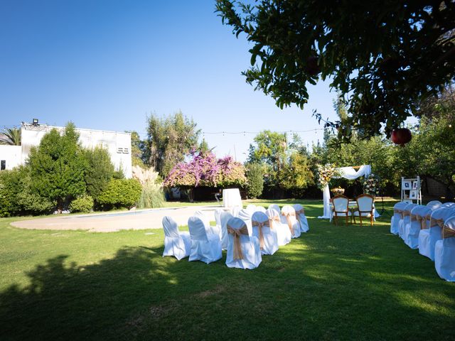 El matrimonio de Roberto y Alexandra en La Florida, Santiago 6