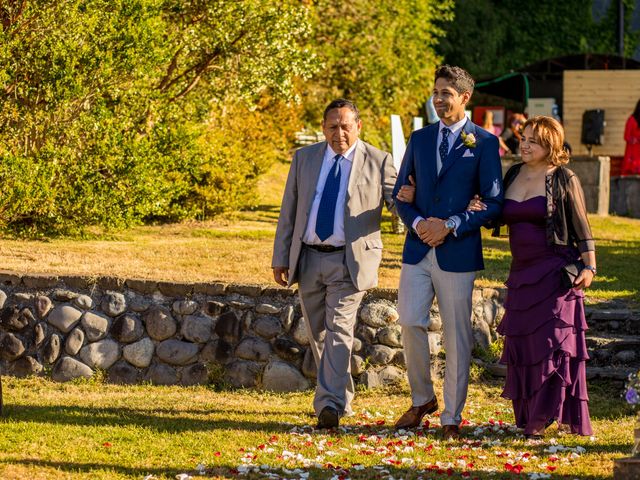 El matrimonio de Fernando y Natalia en Villarrica, Cautín 13