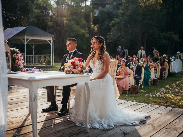 El matrimonio de Andrea y Matias en San José de Maipo, Cordillera 23