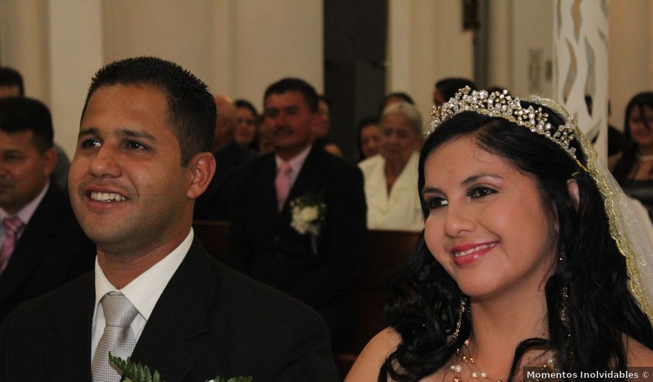 El matrimonio de Carlos y Julia en Santiago, Santiago