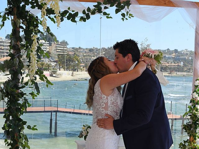 El matrimonio de José y Rocío en Algarrobo, San Antonio 38