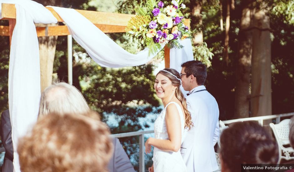 El matrimonio de Moisés y Natacha en San Pedro de la Paz, Concepción