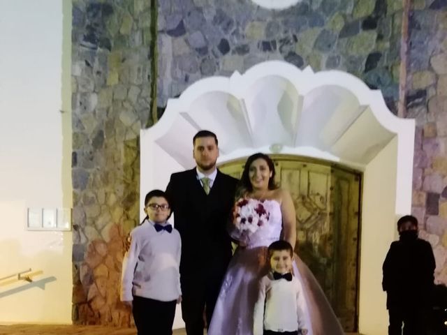 El matrimonio de Jonathan  y Camila en Santo Domingo, San Antonio 11