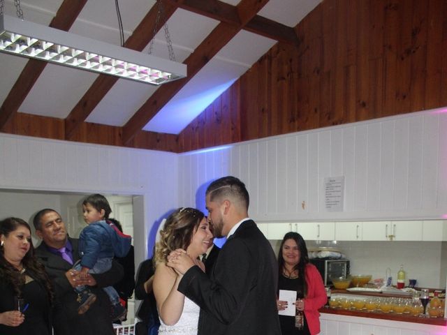 El matrimonio de Jonathan  y Camila en Santo Domingo, San Antonio 13