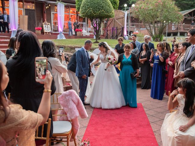 El matrimonio de Diego y Stephanie en San Pedro de la Paz, Concepción 9