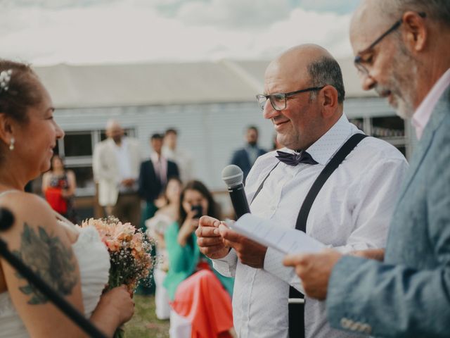 El matrimonio de Fredy y Andrea en Lago Ranco, Ranco 7