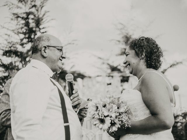 El matrimonio de Fredy y Andrea en Lago Ranco, Ranco 8