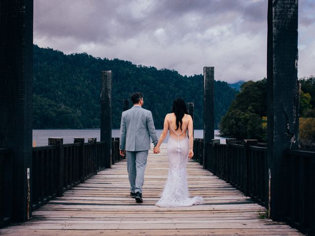 El matrimonio de Carlos y Camila en Panguipulli, Valdivia 6