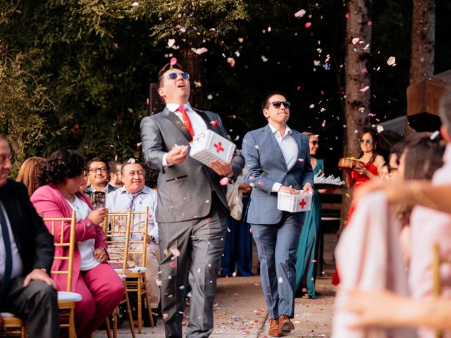 El matrimonio de Carlos y Camila en Panguipulli, Valdivia 13