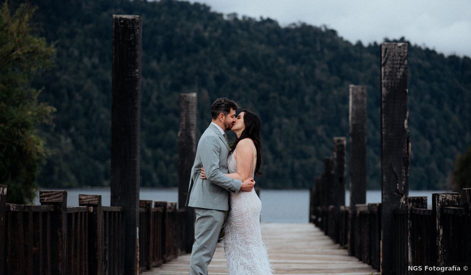 El matrimonio de Carlos y Camila en Panguipulli, Valdivia