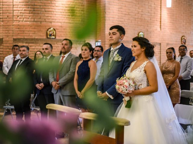 El matrimonio de Bastián y Raquel en Puente Alto, Cordillera 21