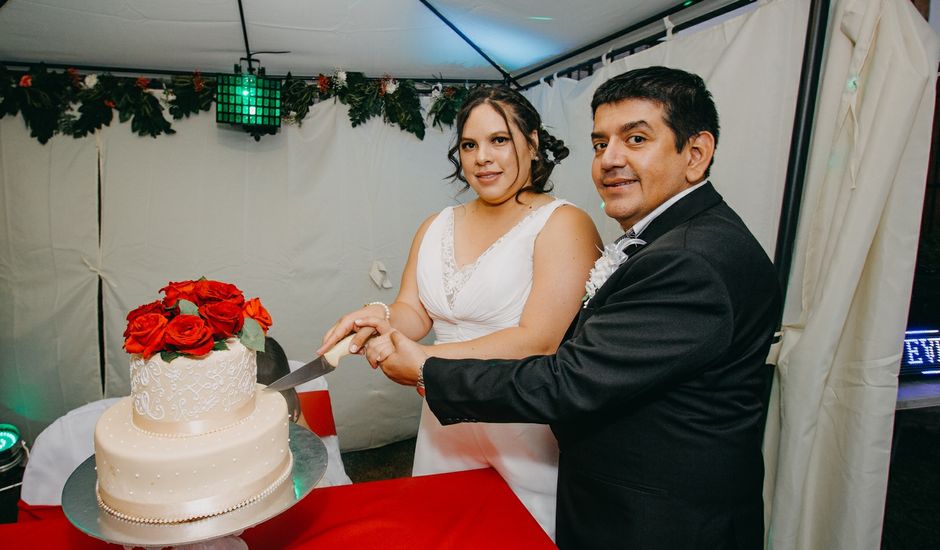 El matrimonio de Holger y Kelly en Puente Alto, Cordillera