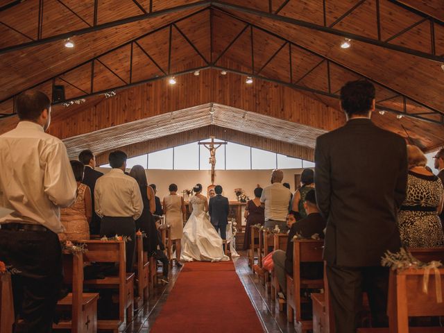 El matrimonio de Nicolás y Aliette en San José de Maipo, Cordillera 17