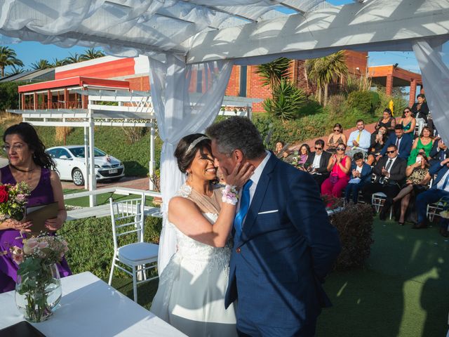 El matrimonio de Cristian y Silvana en Quintero, Valparaíso 17