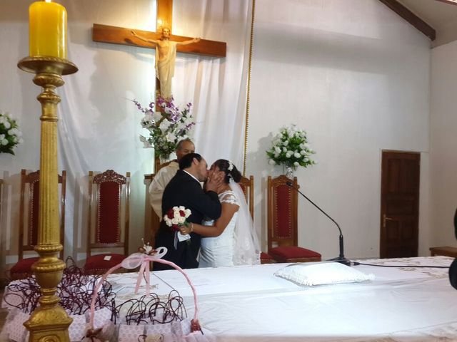 El matrimonio de Alan y Yanine en Calama, El Loa 10