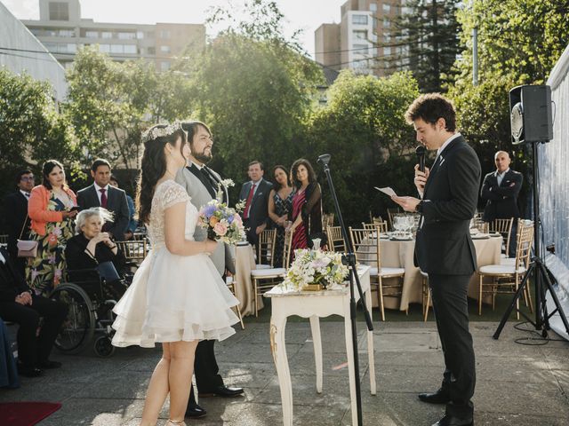 El matrimonio de Gonzalo y Javiera en Ñuñoa, Santiago 11