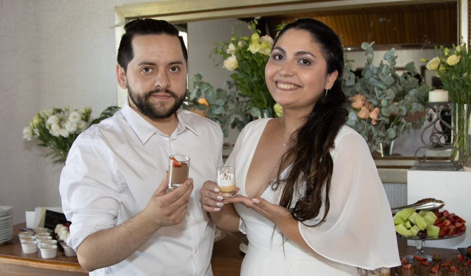 El matrimonio de José y Montserrat en Providencia, Santiago