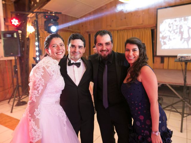 El matrimonio de Juan y Leslie en Temuco, Cautín 100