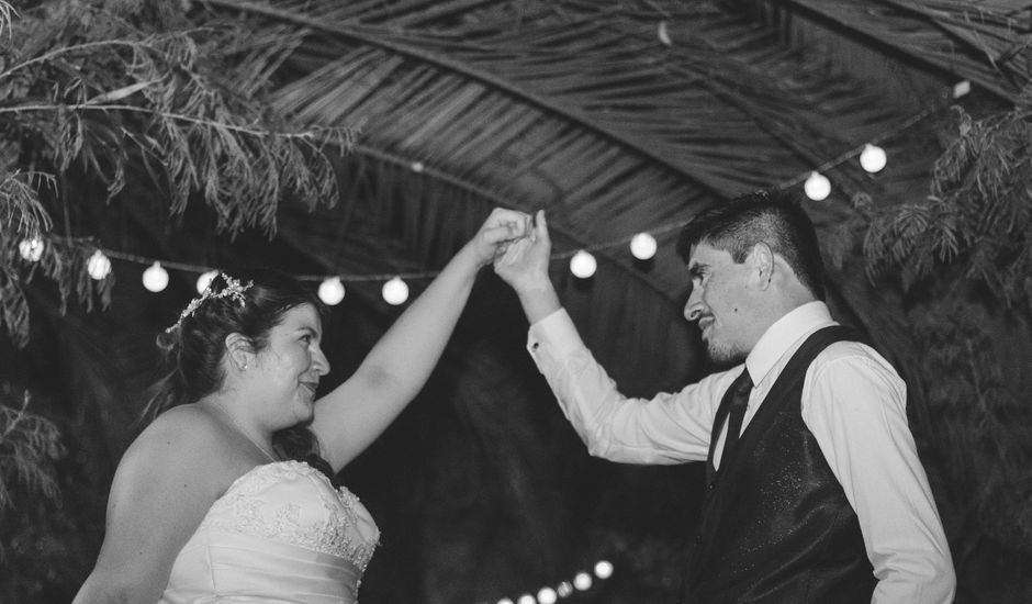 El matrimonio de Rodrigo Contreras y Nicole Fernández en Los Andes, Los Andes