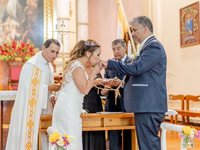 El matrimonio de Carlos y Eugenia en Iquique, Iquique 15