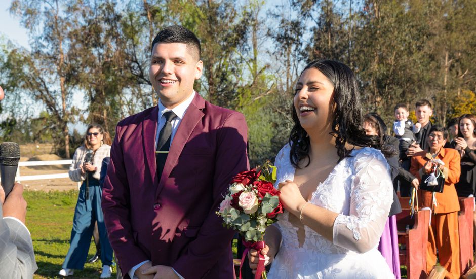 El matrimonio de Andrés  y Polett  en San Clemente, Talca