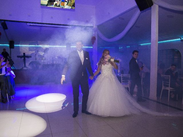 El matrimonio de Mauricio Segovia y Joselyn Moya en Maipú, Santiago 4