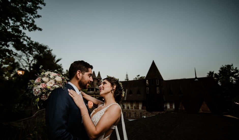 El matrimonio de Camilo Fuentes  y Tania Ordóñez  en Las Condes, Santiago