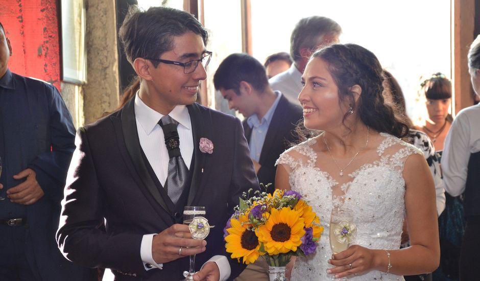 El matrimonio de Rebeca Ahumada Rojas y Mauricio Reyna Jeldes en Valparaíso, Valparaíso