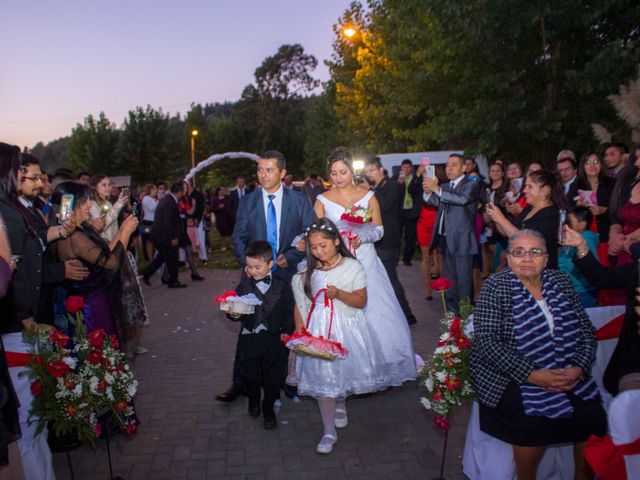 El matrimonio de Camilo y Camila en Coronel, Concepción 8