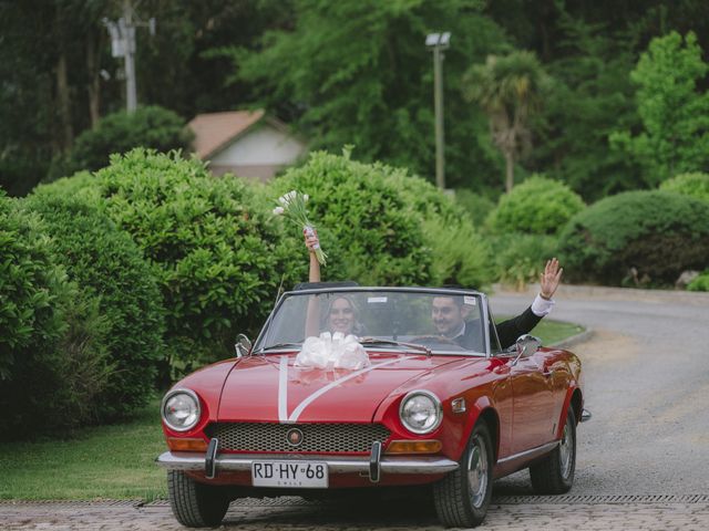El matrimonio de Cote y Luis Felipe en San Vicente, Cachapoal 3