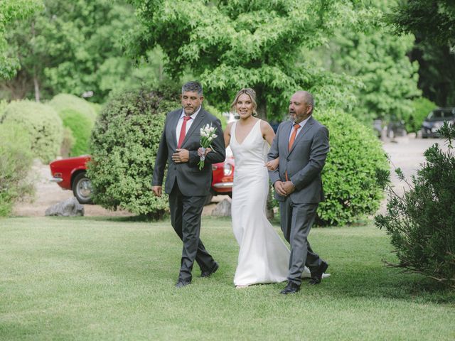 El matrimonio de Cote y Luis Felipe en San Vicente, Cachapoal 142