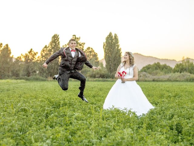 El matrimonio de Fabián  y Jocelyn en Pirque, Cordillera 12