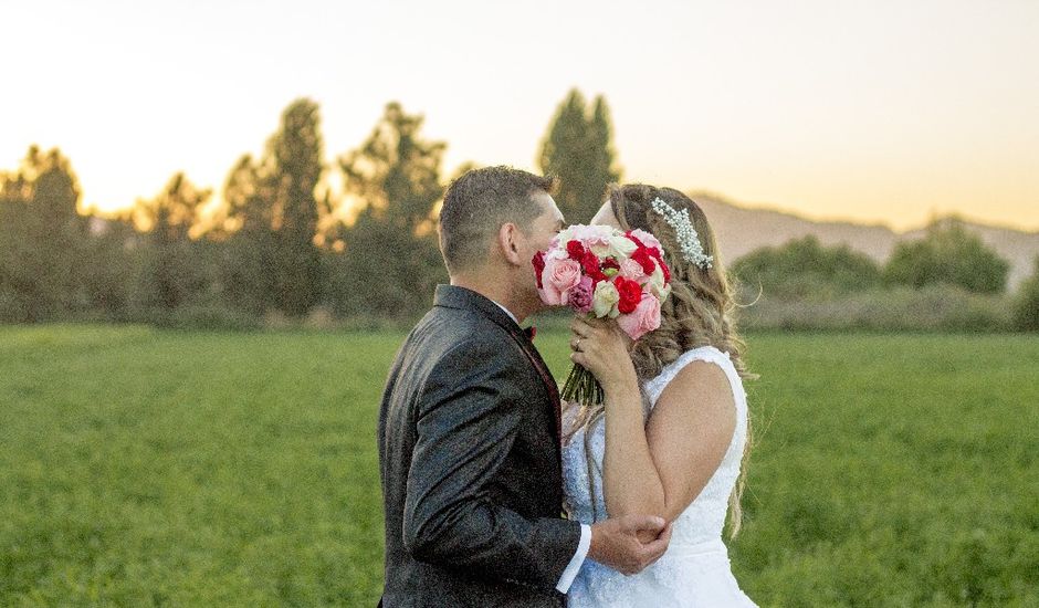 El matrimonio de Fabián  y Jocelyn en Pirque, Cordillera