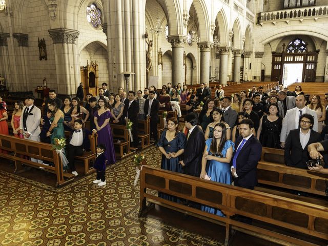 El matrimonio de Carlos y Victoria en San Bernardo, Maipo 23