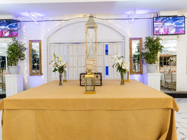 El matrimonio de Alexis y Alejandra en Lampa, Chacabuco 66
