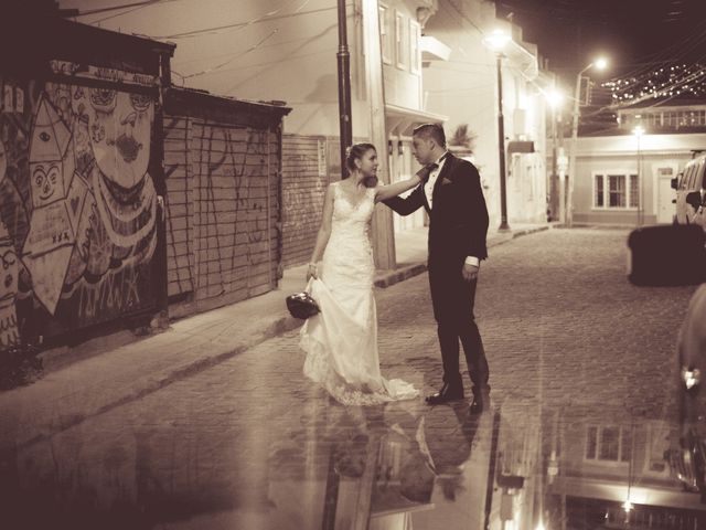 El matrimonio de Jontahan y Jimena en Valparaíso, Valparaíso 30