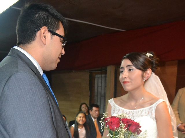 El matrimonio de Nicolás y Constanza en Cerro Navia, Santiago 10