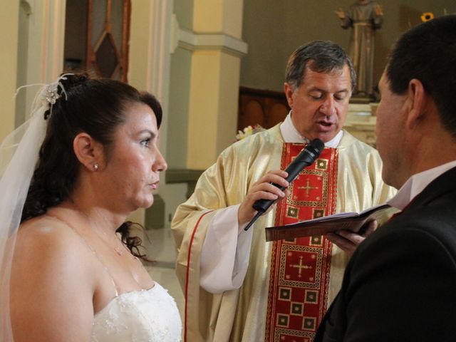 El matrimonio de Alejandro y Alejandra en La Pintana, Santiago 14