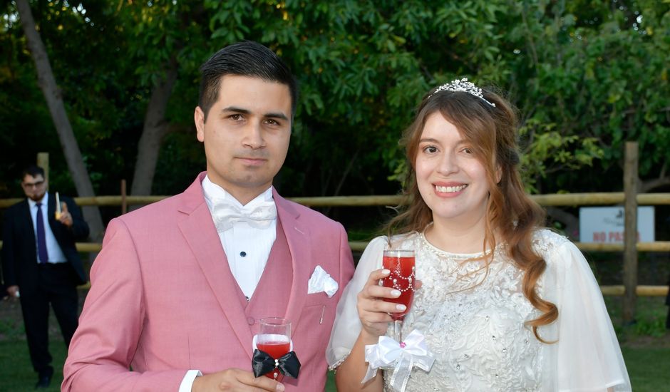 El matrimonio de Nize y Rodrigo en La Cruz, Quillota