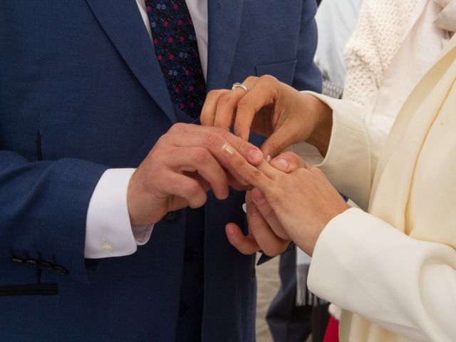 El matrimonio de Alberto y Loreto en Pichilemu, Cardenal Caro 43