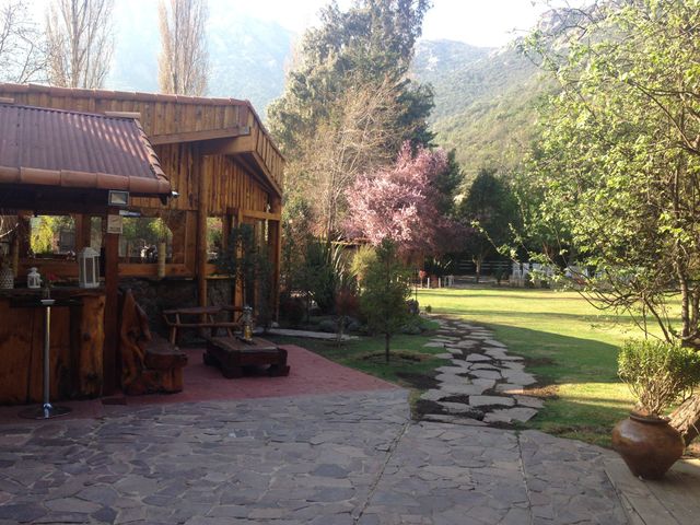 El matrimonio de Gonzalo  y Yasmín  en San José de Maipo, Cordillera 9