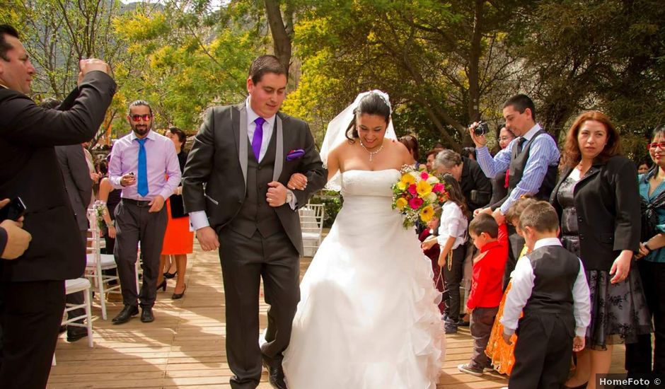 El matrimonio de Jovany y Carola en San José de Maipo, Cordillera