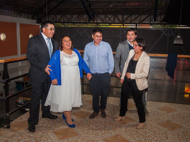 El matrimonio de Óscar y Marcela en Sagrada Familia, Curicó 30