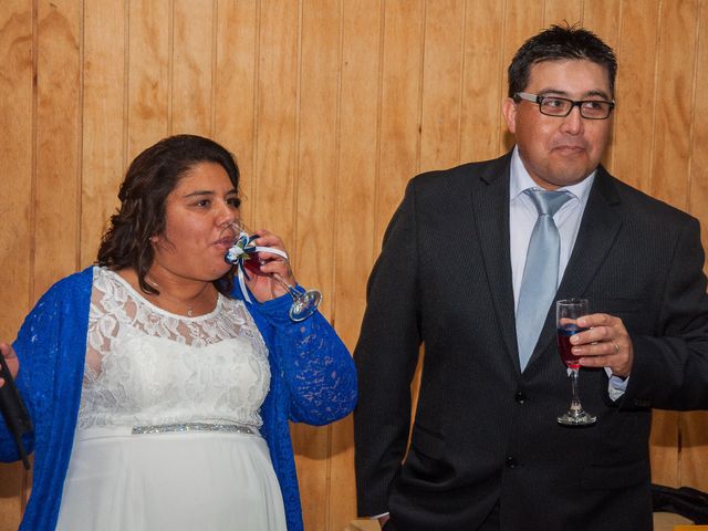 El matrimonio de Óscar y Marcela en Sagrada Familia, Curicó 42