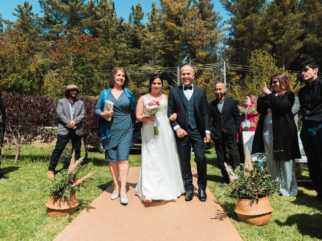 El matrimonio de Valentín y Javiera en Valdivia, Valdivia 13