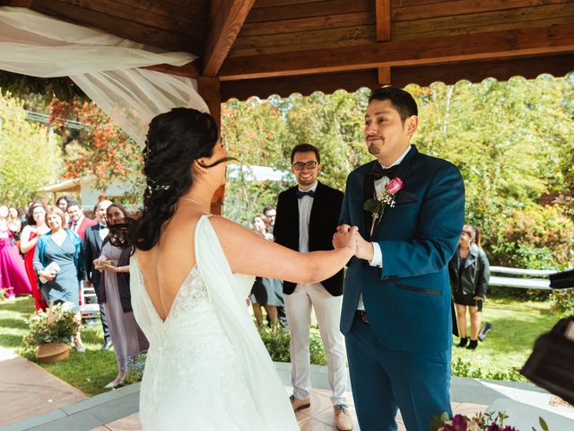 El matrimonio de Valentín y Javiera en Valdivia, Valdivia 15