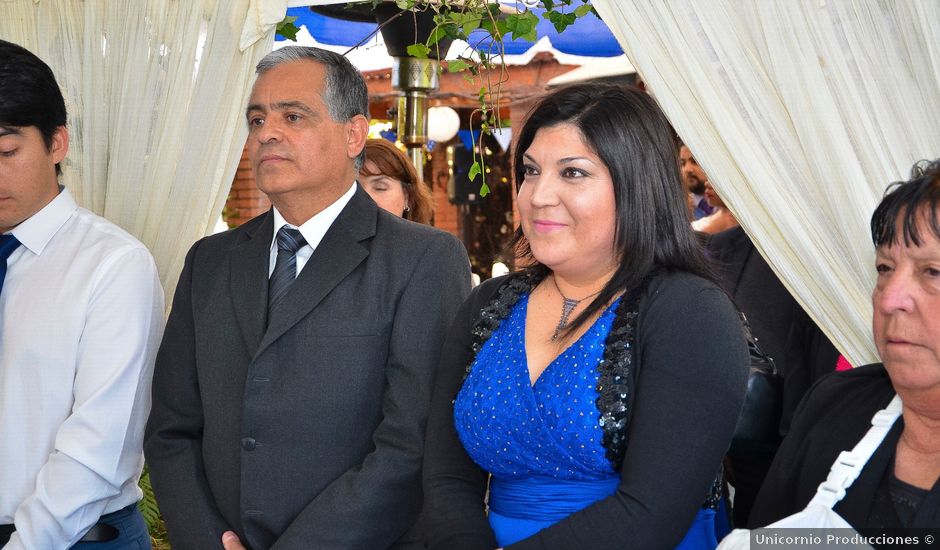 El matrimonio de Mauricio y Clara en La Florida, Santiago