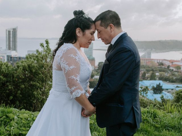 El matrimonio de Sebastián y Virginia en Puerto Montt, Llanquihue 2